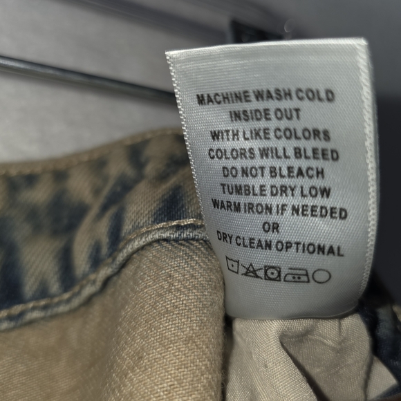 Vervet Distressed Straight Leg Jeans Tan Beige Wash Women’s Size 30 - Picture 2 of 11